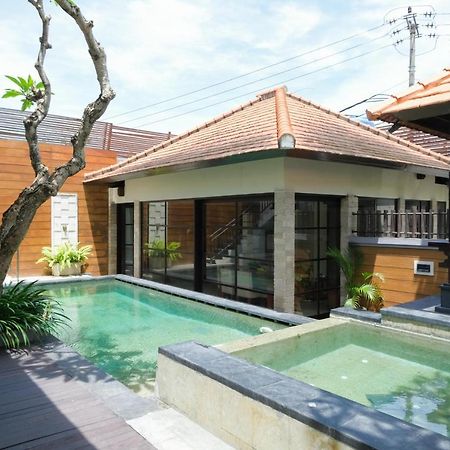 Bugan Villas Seminyak Eksteriør billede